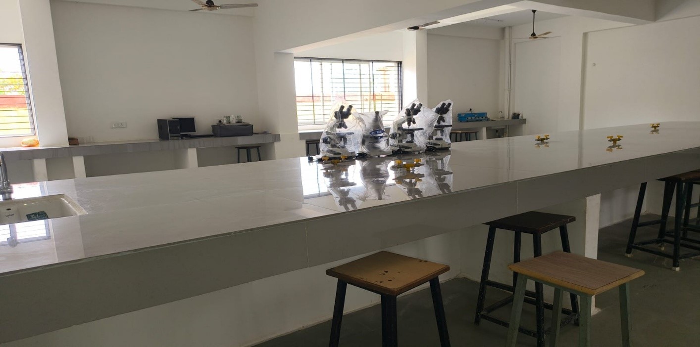 Agriculture Biotechnology Lab